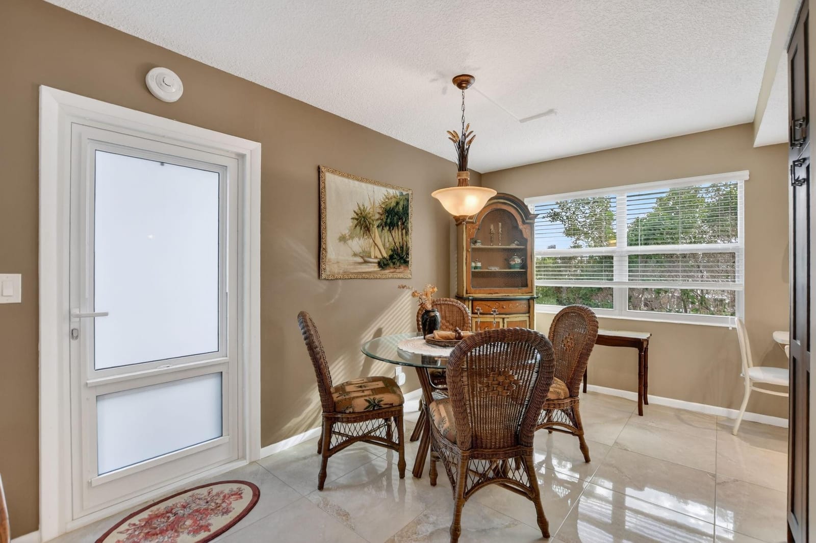 3020 Islewood D 3020 — photo 3
