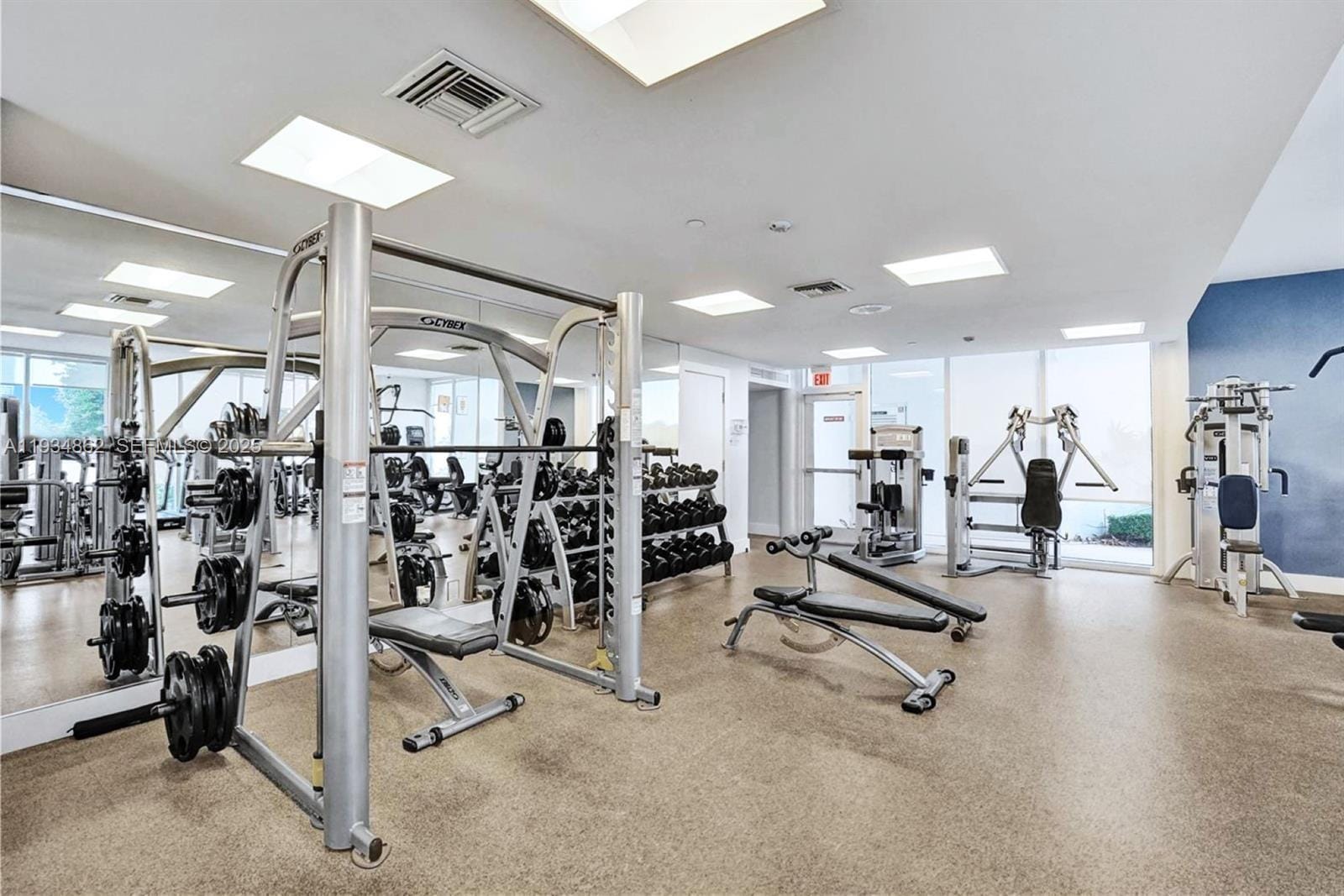 20281 E Country Club Drive 501, Aventura, FL 33180 photo 25
