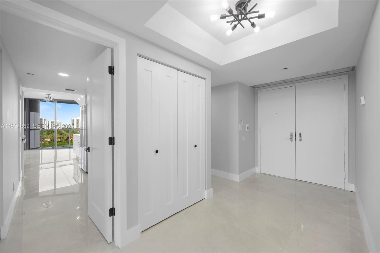 20281 E Country Club Drive 501 — photo 5