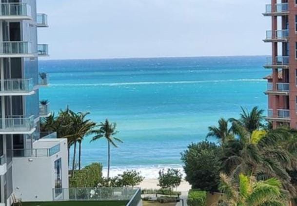 2200 NE 33rd Avenue 8G, Fort Lauderdale, FL 33305