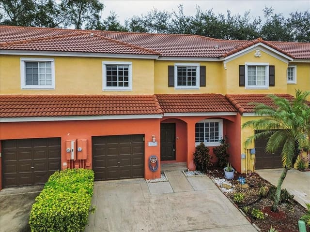 10334 SW 20 10334, sold in Avalon, Miramar, FL