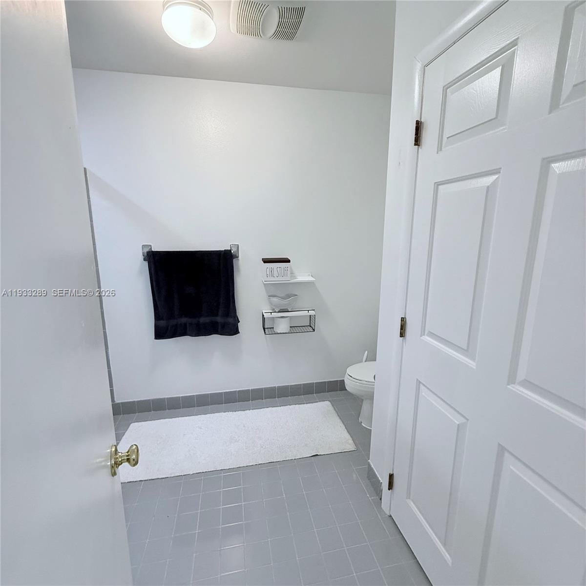 4341 Coral Springs Drive 1G — photo 11