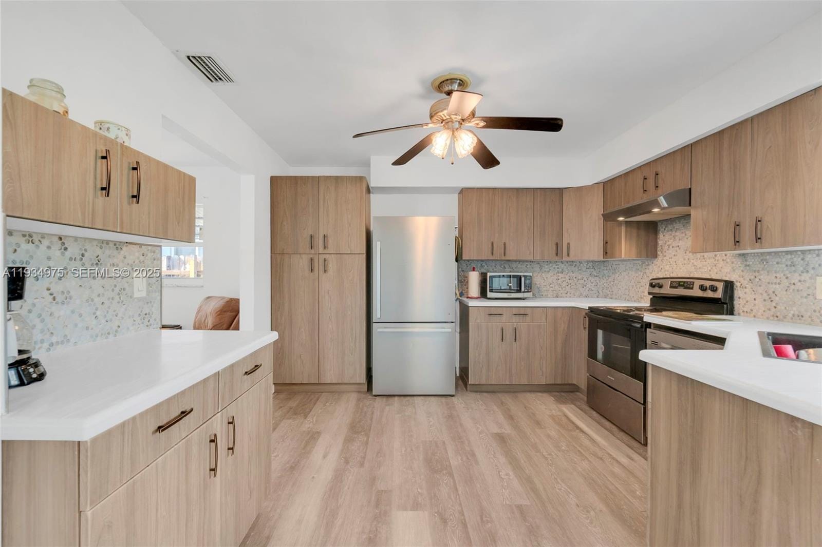6945 NW 8th Court, Margate, FL 33063 photo 2