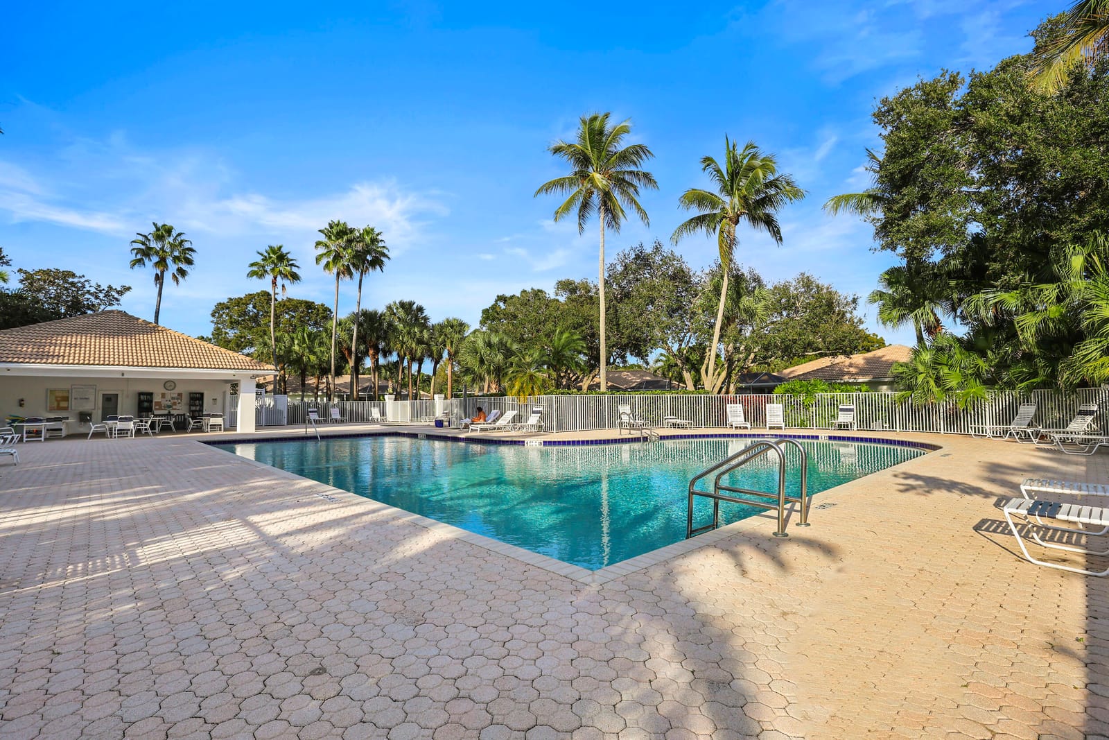 2404 Pin Oak Court, Palm Beach Gardens, FL 33410 photo 28