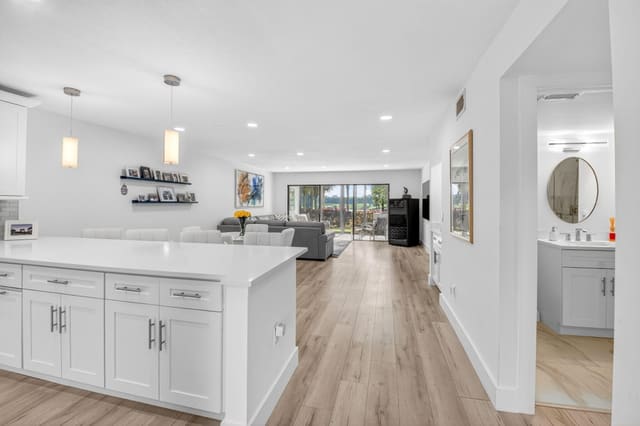 18 Westgate Lane E, sold in Westgate At Hunters Run Condo, Boynton Beach, FL
