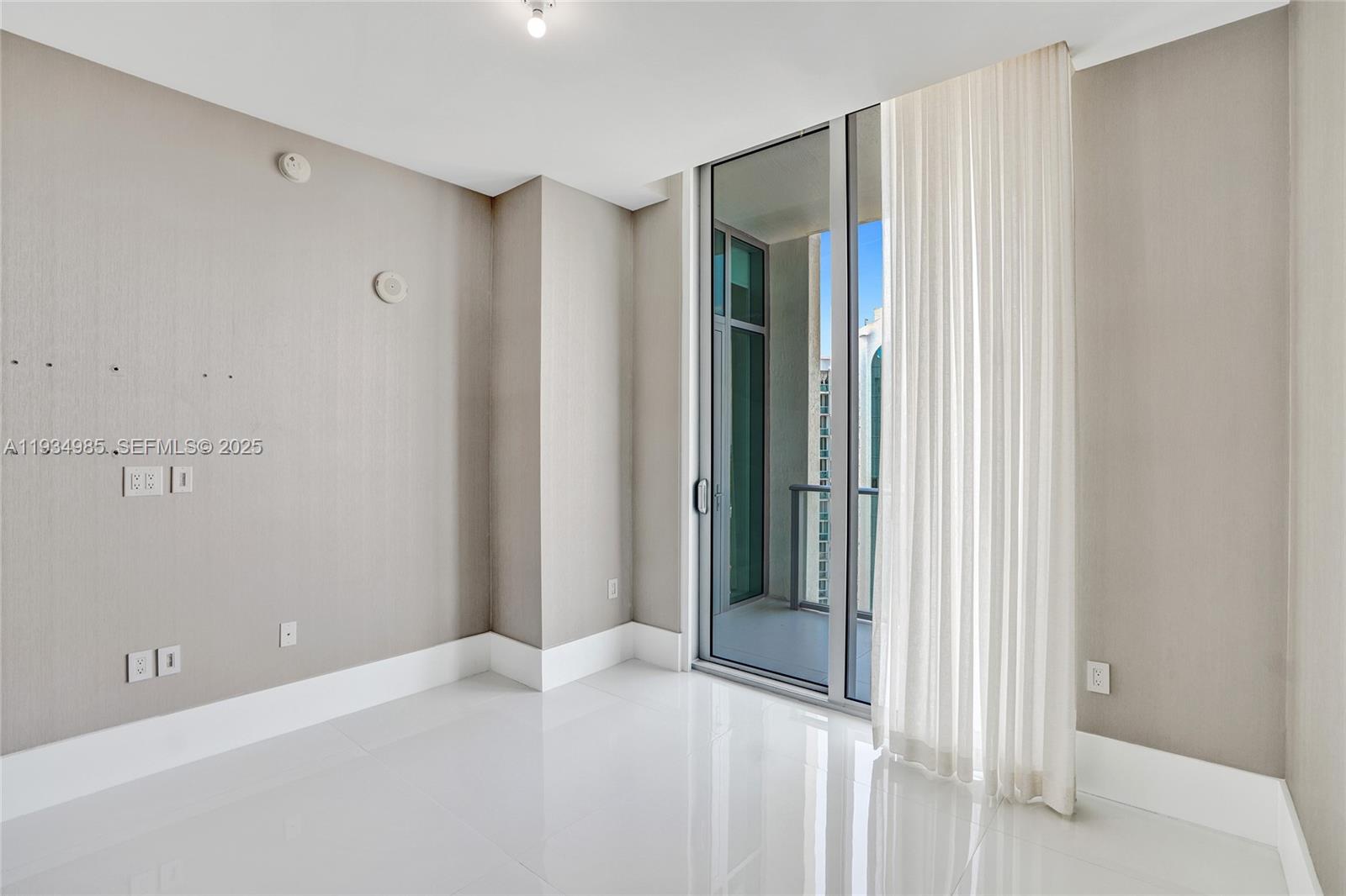 300 Sunny Isles Boulevard 4-TS-04, Sunny Isles Beach, FL 33160 photo 28