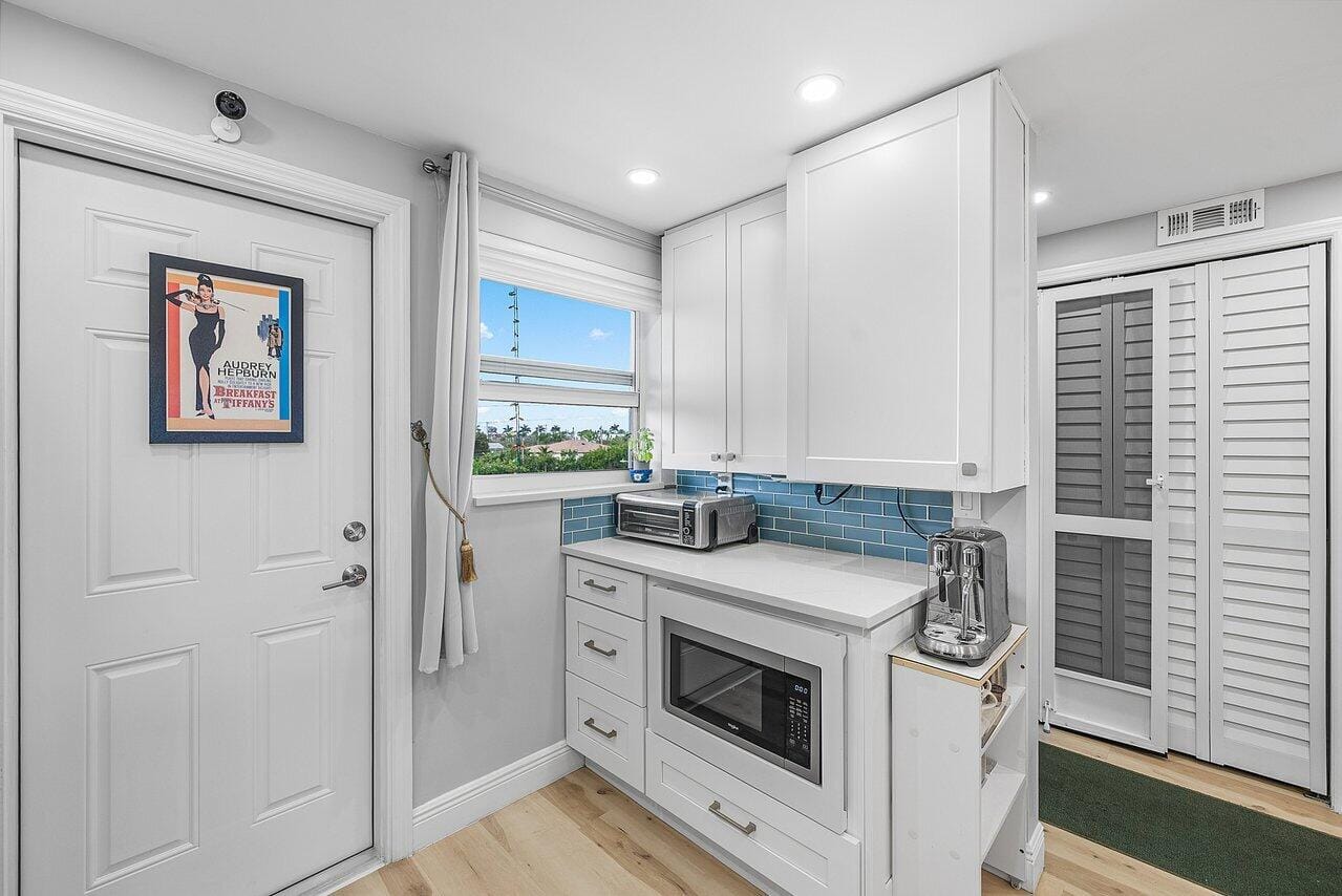 2809 Florida Boulevard 408 — photo 5