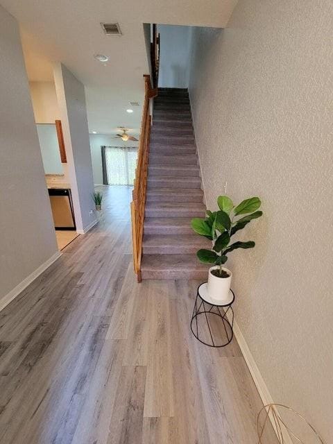 197 NW Eller — photo 5