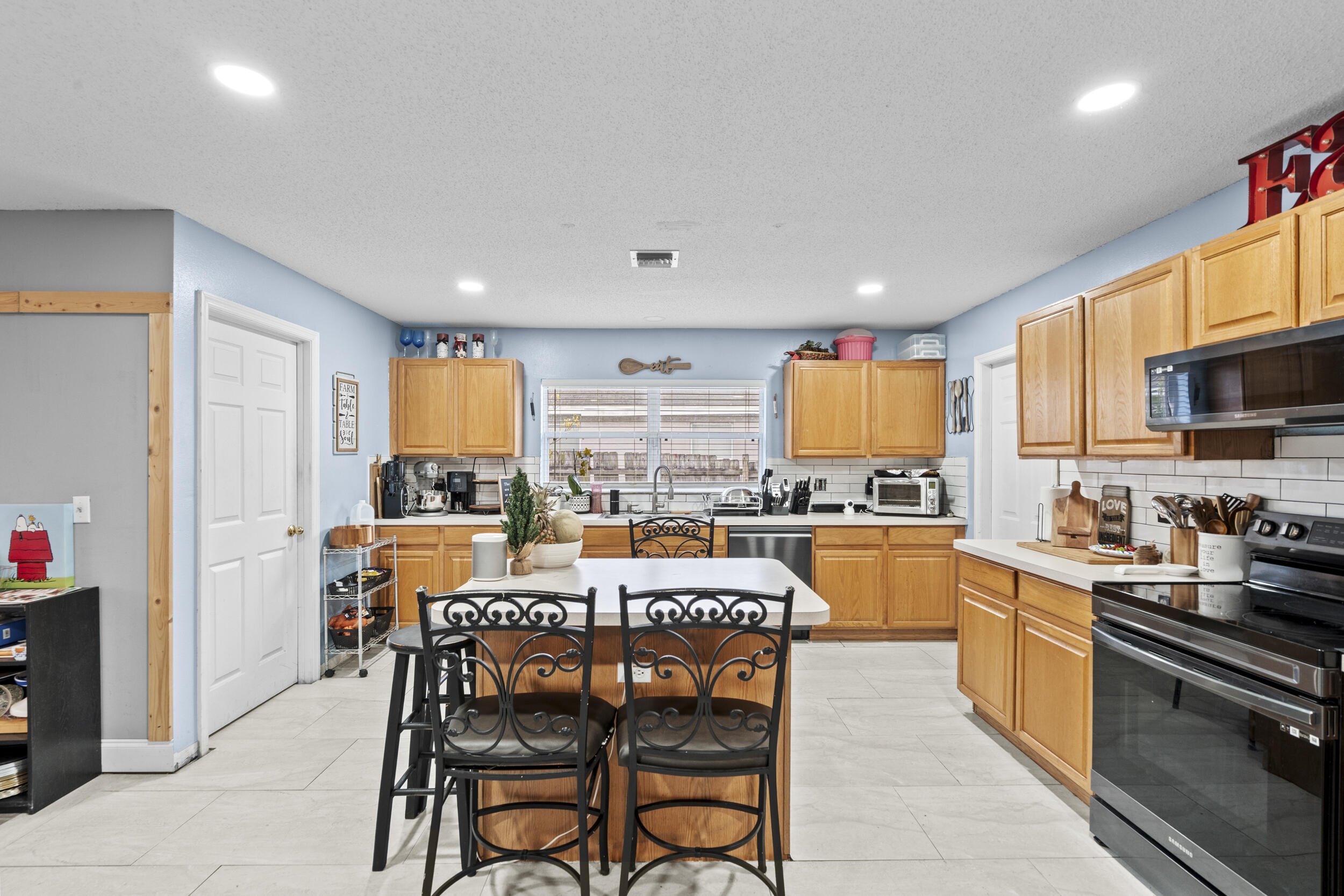 370 SW Tulip Boulevard, Port St. Lucie, FL 34953 photo 24