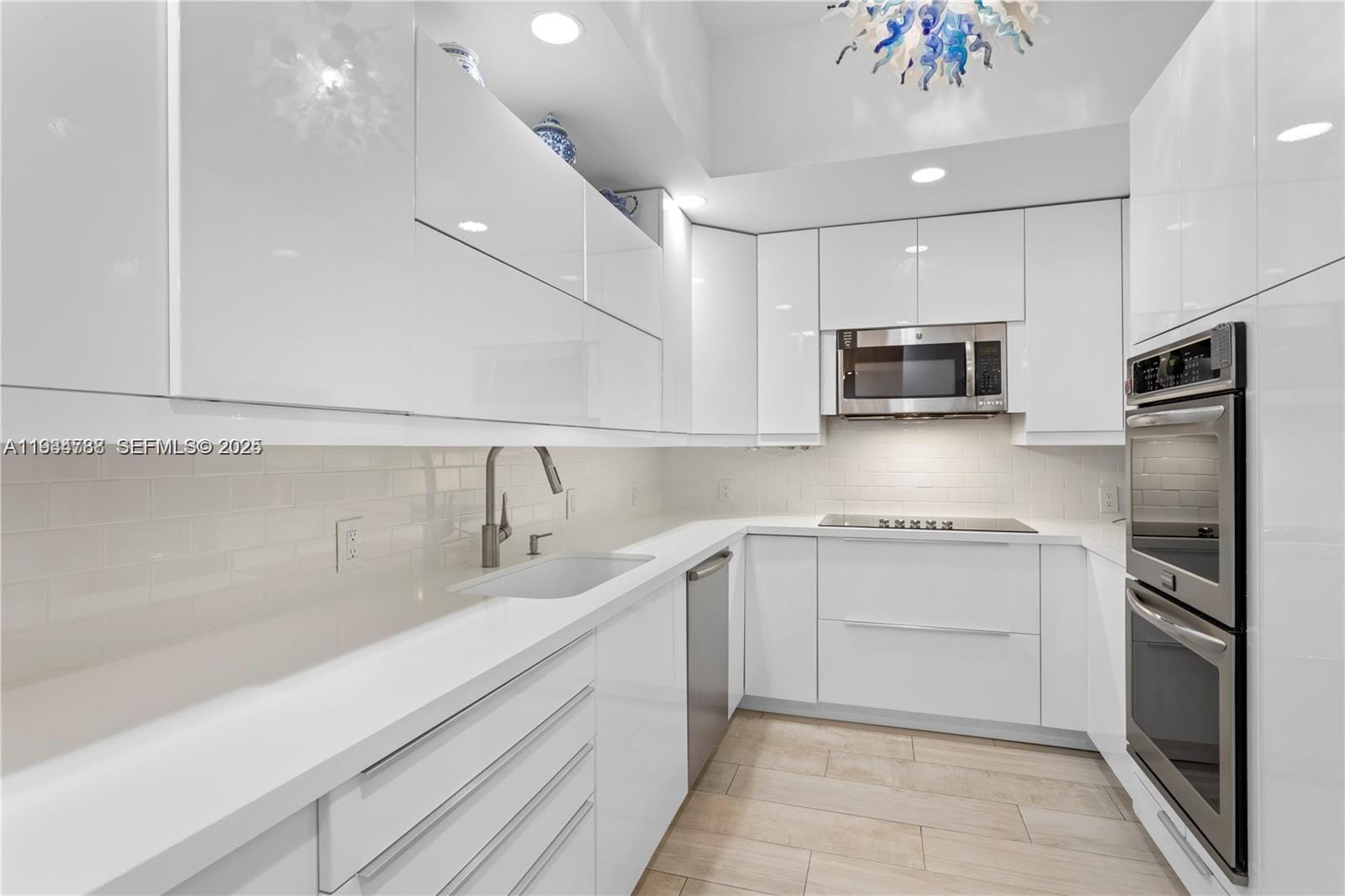 11 Island Avenue PH5, Miami Beach, FL 33139 photo 3