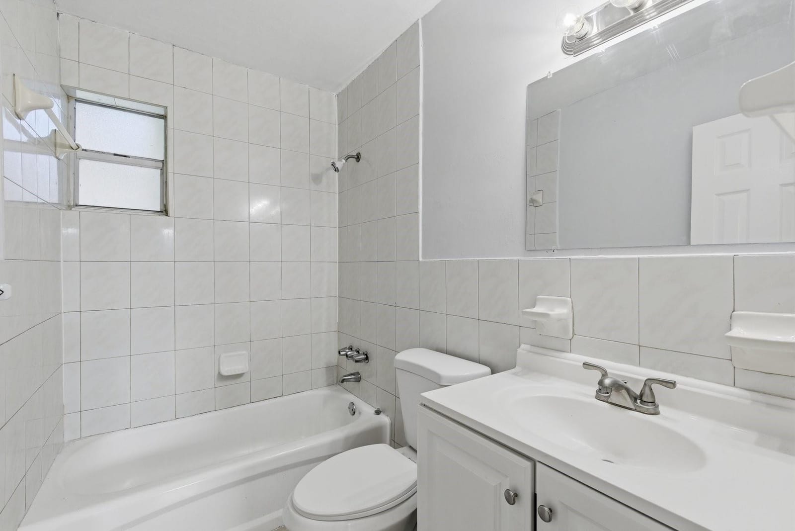 533 NW 15th Way, Fort Lauderdale, FL 33311 photo 13