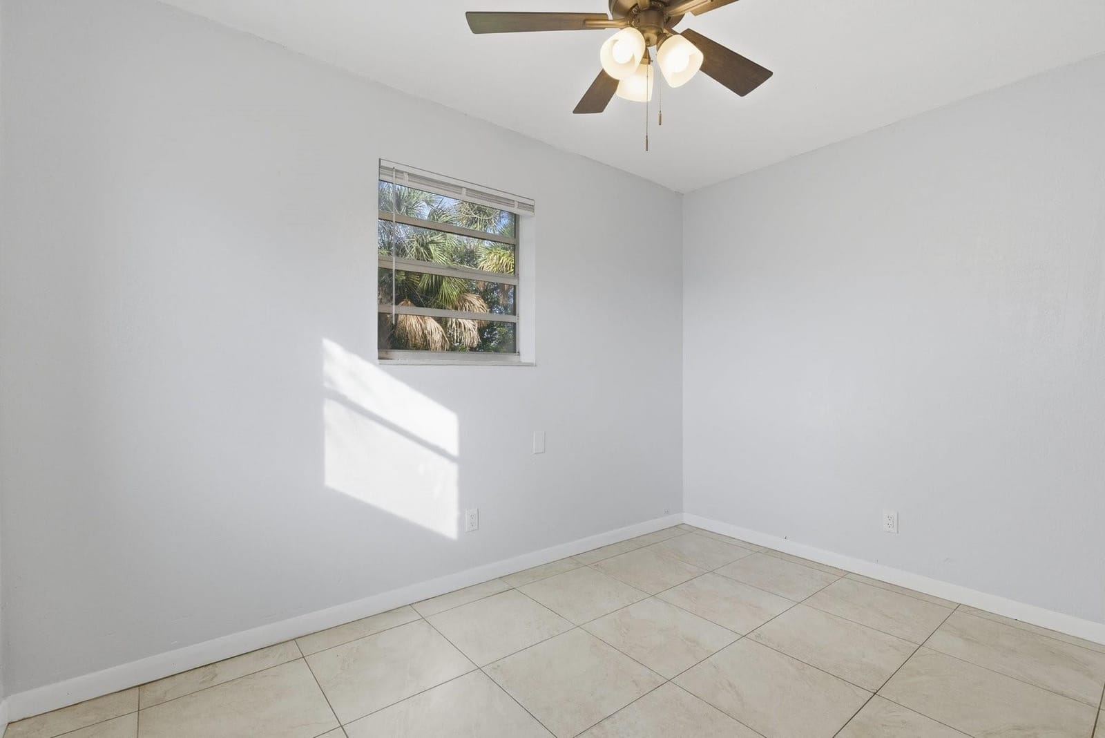533 NW 15th Way, Fort Lauderdale, FL 33311 photo 18