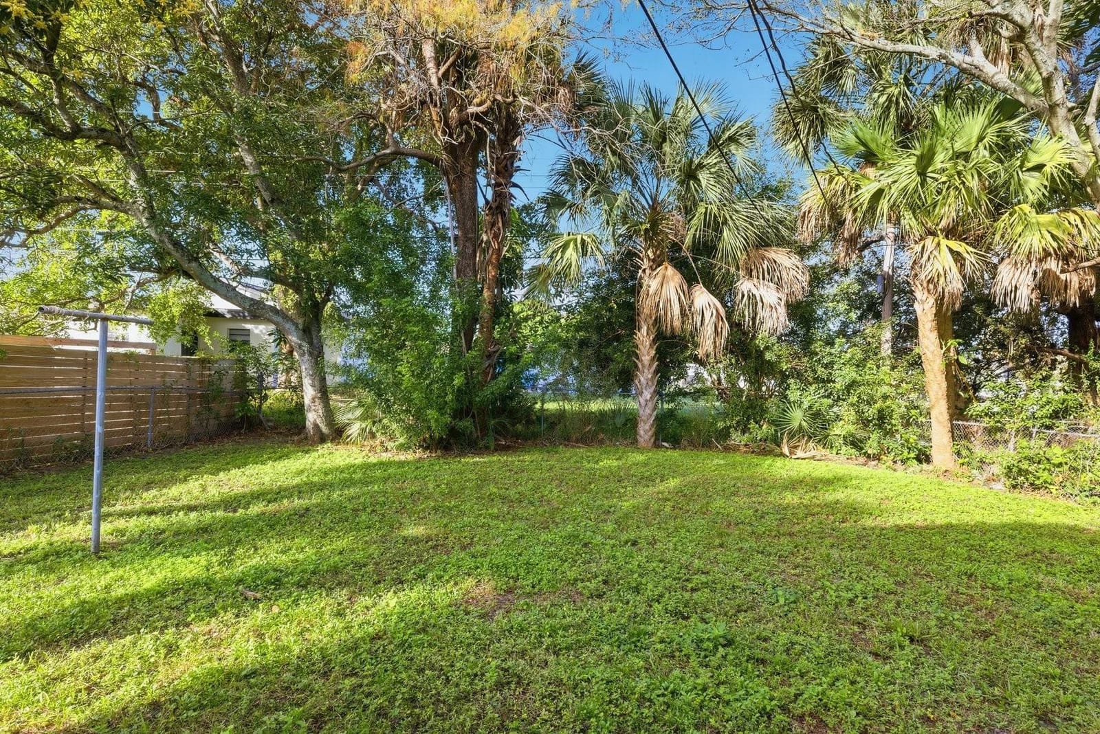533 NW 15th Way, Fort Lauderdale, FL 33311 photo 22