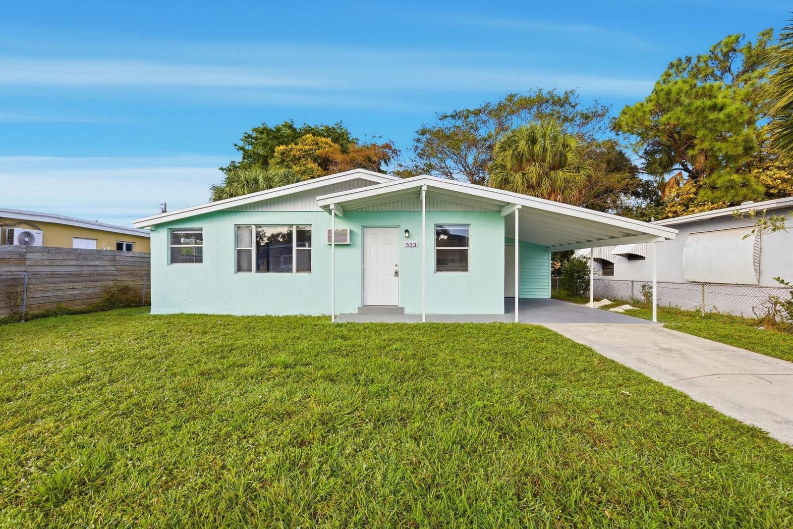 3 bedroom home for sale at 533 15th, Fort Lauderdale, FL 33311 — $329,000