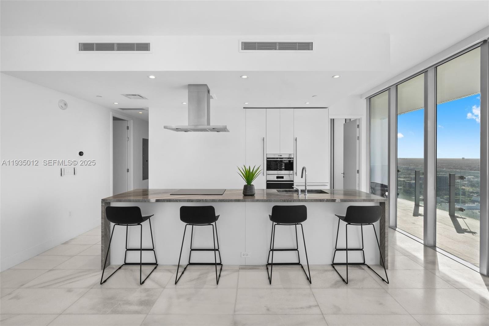 700 NE 26th Terrace 4906, Miami, FL 33137 photo 8