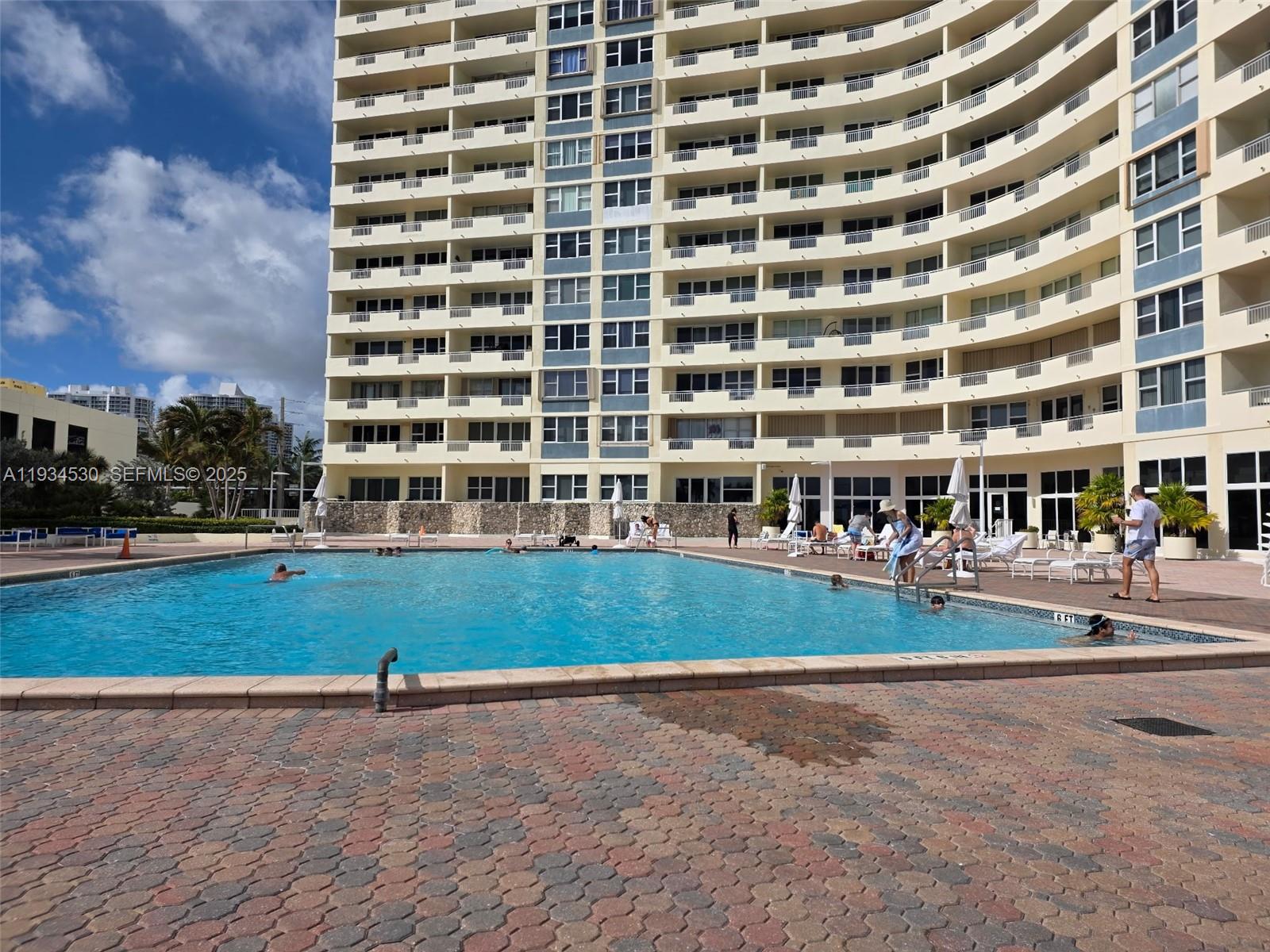 3180 S Ocean Drive 1617, Hallandale Beach, FL 33009, Hallandale Beach