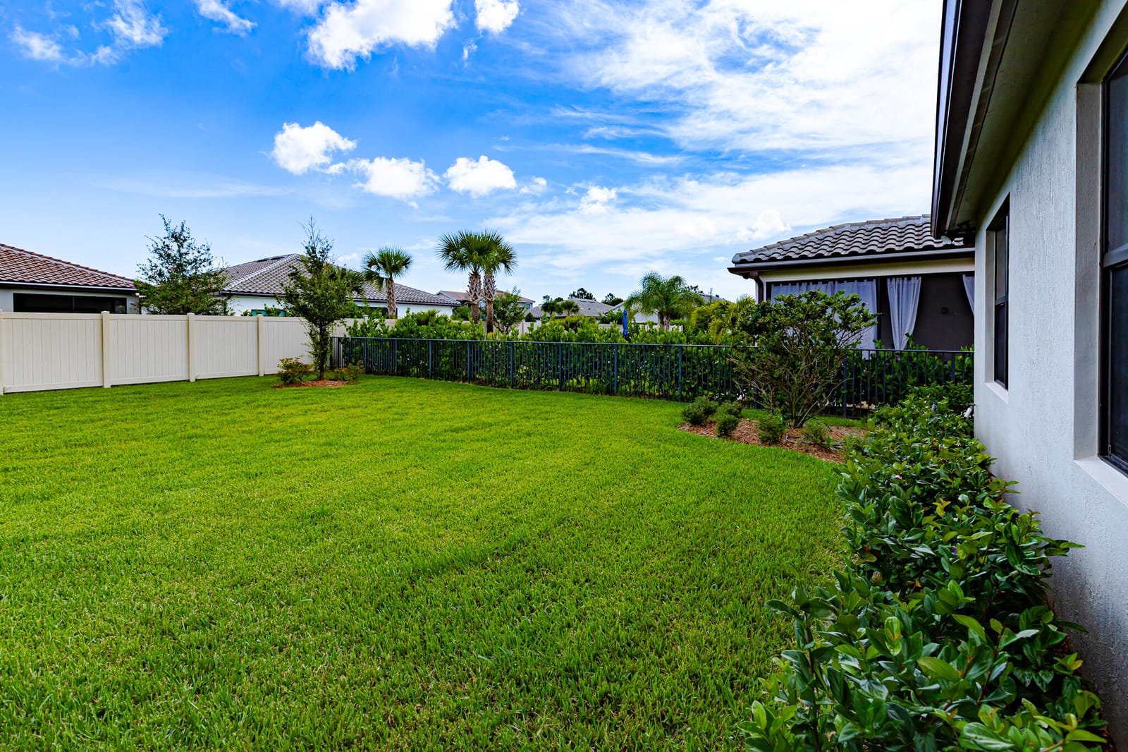 519 SE Villandry Way, Port St. Lucie, FL 34984 photo 27