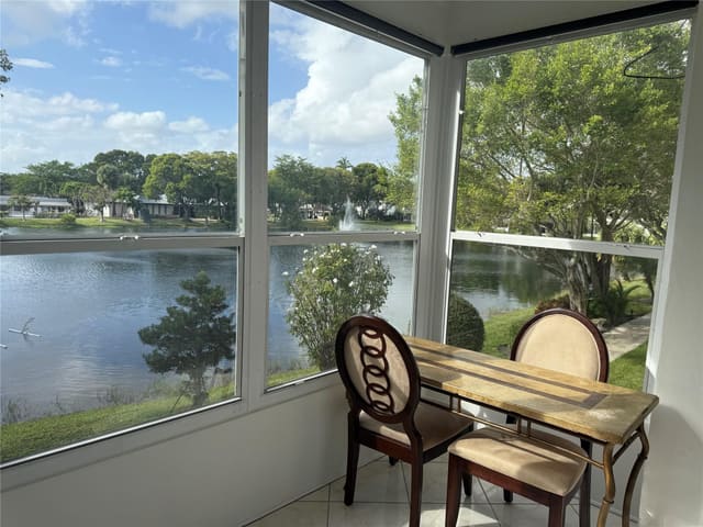 3531 NW 50th Avenue 512, sold in Hawaiian Gardens, Lauderdale Lakes, FL