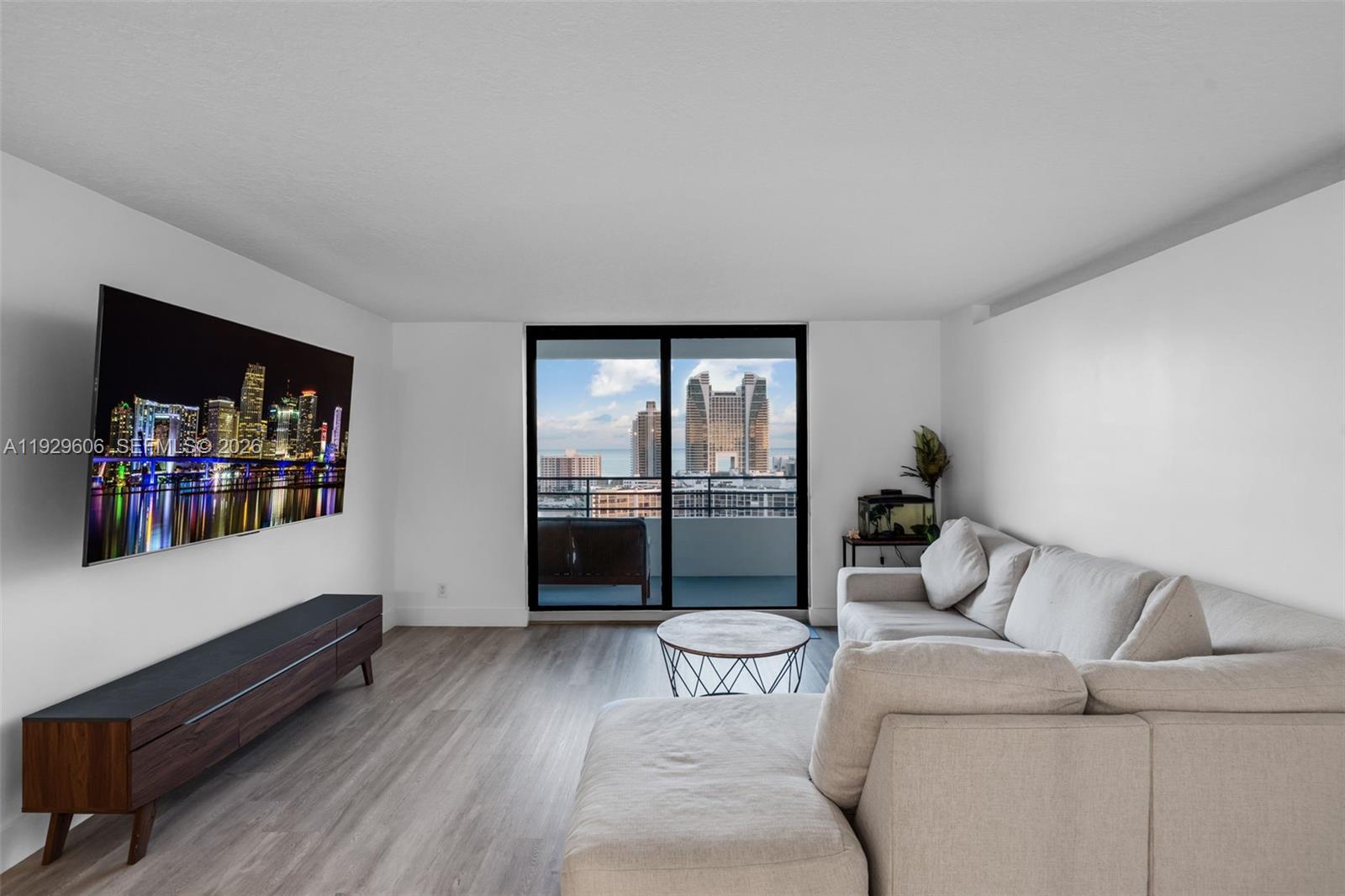 2500 Parkview Drive 2102, Hallandale Beach, FL 33009, Hallandale Beach