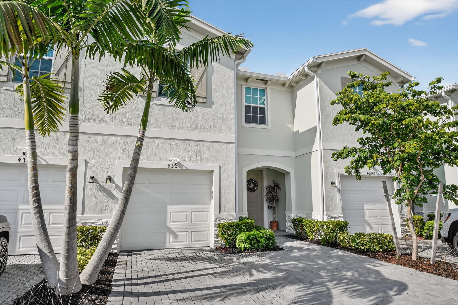 4301 Hammock Grove Drive, Lake Worth, FL 33467 photo 2
