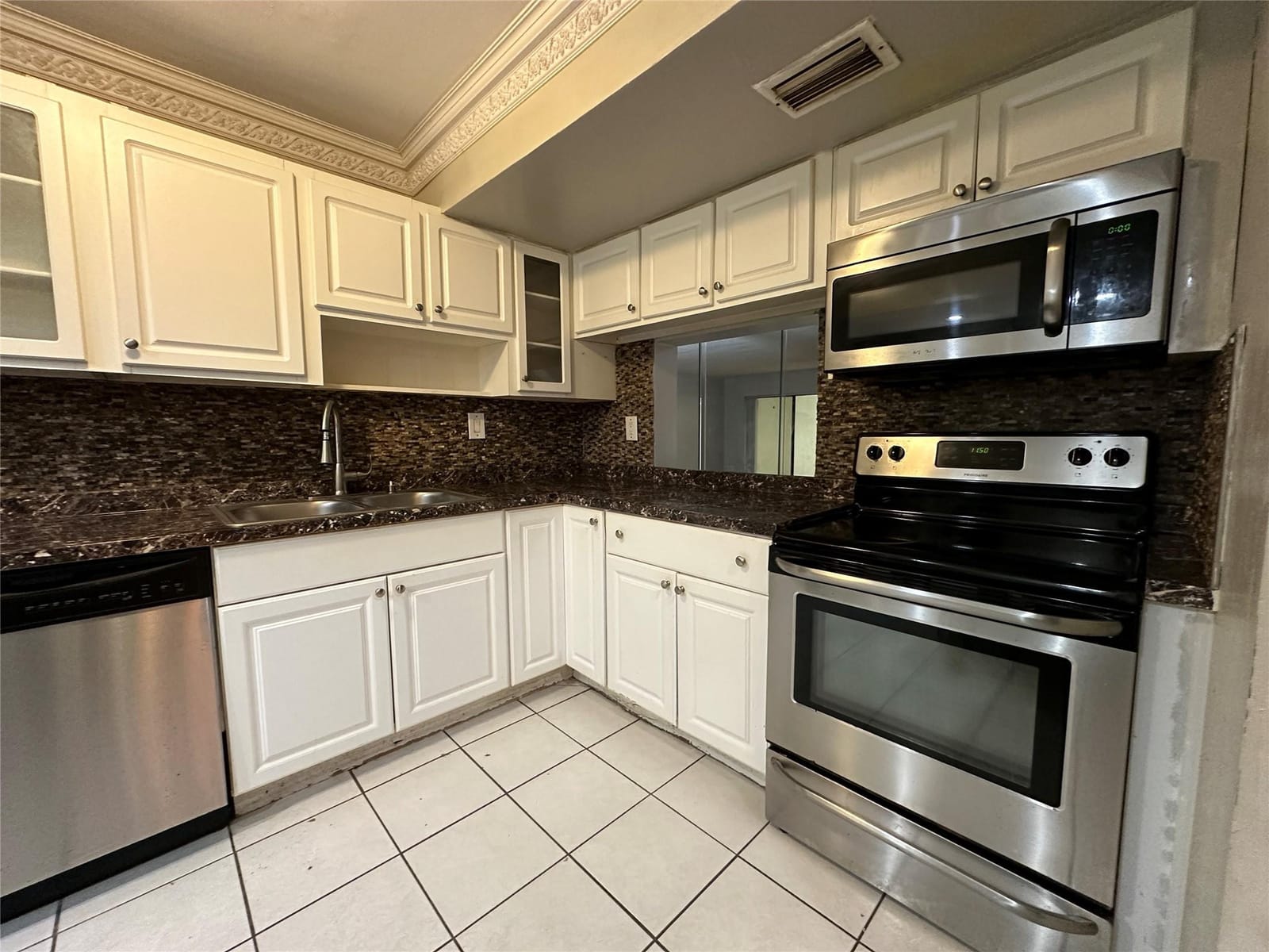 6630 Racquet Club Drive 163 — photo 3