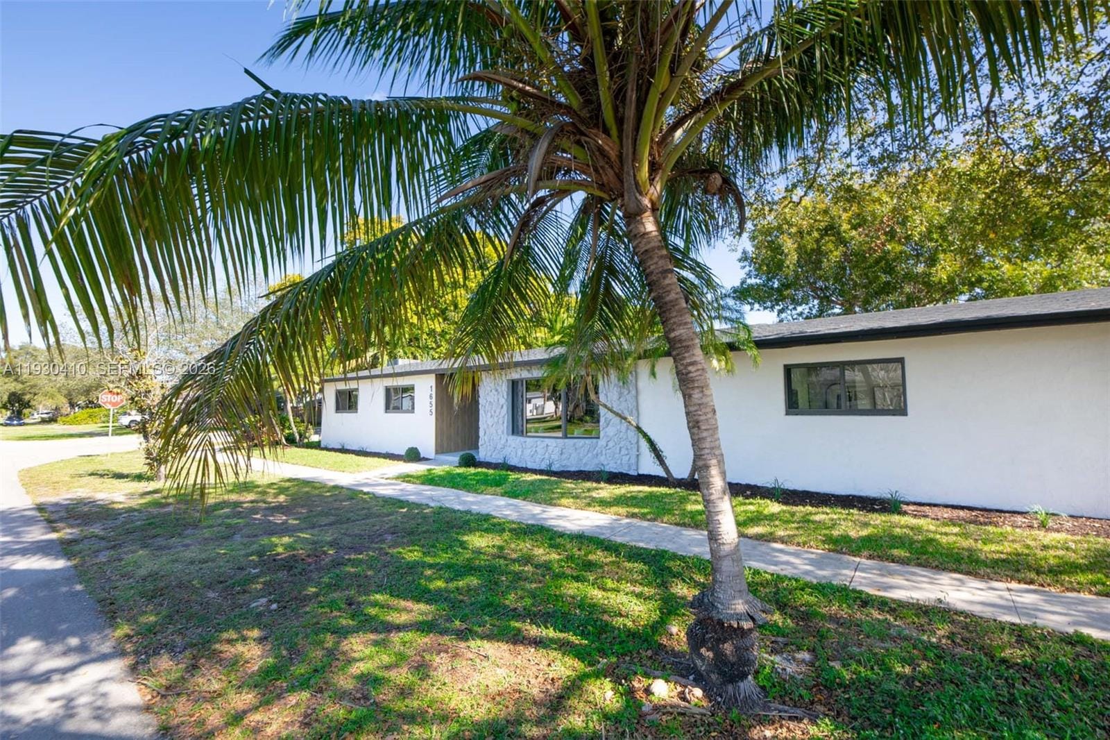 1655 N 50th Avenue, Hollywood, FL 33021 photo 2