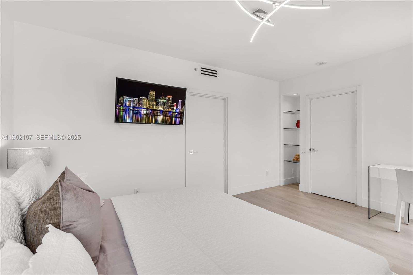 1500 Ocean Drive 1109, Miami Beach, FL 33139 photo 13