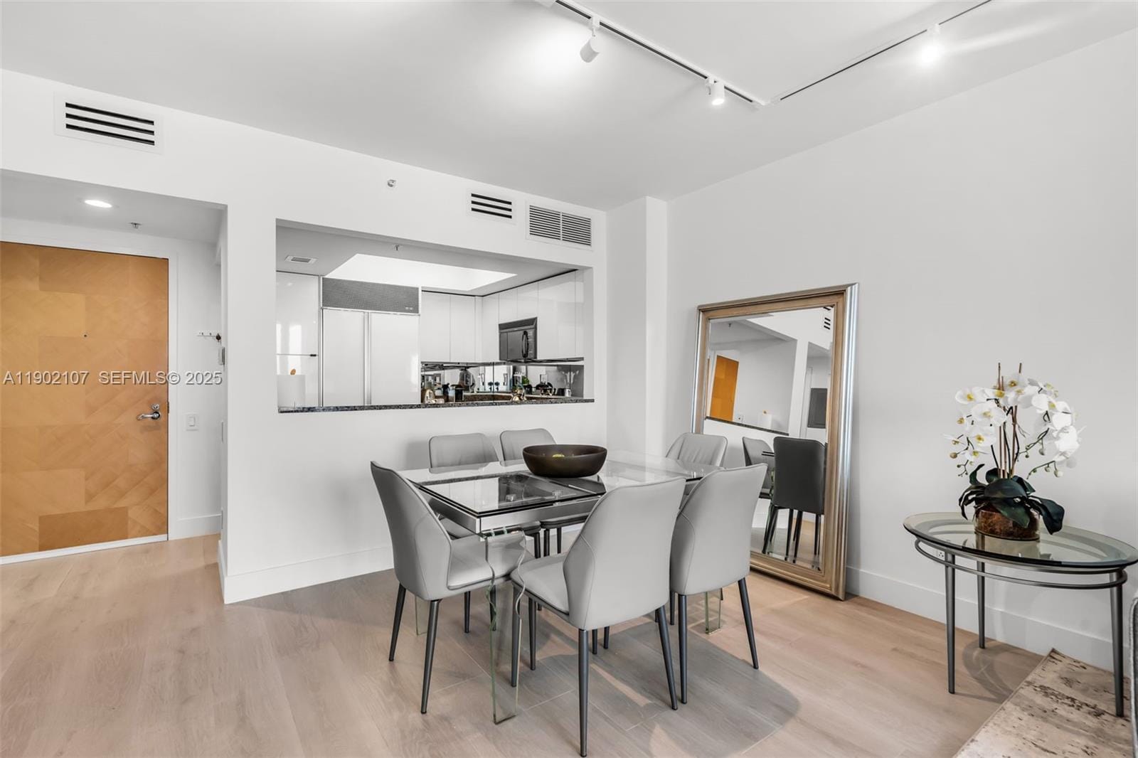 1500 Ocean Drive 1109 — photo 6