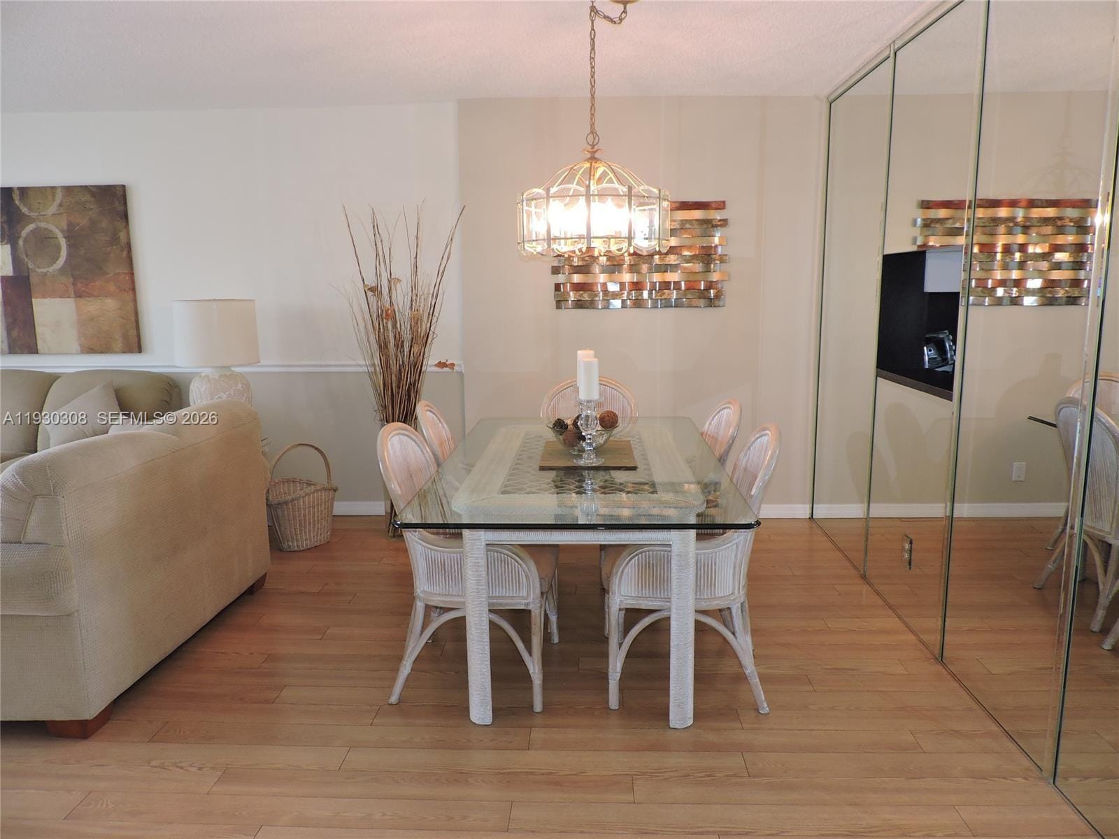 324 SE 10th Street 207 — photo 3