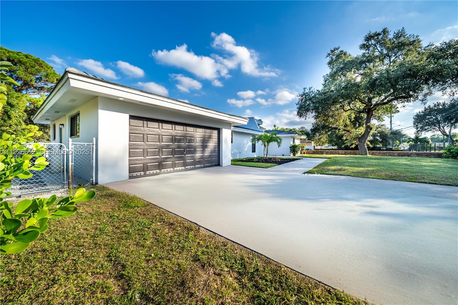 18101 NW 19th Avenue, Miami Gardens, FL 33056 photo 4