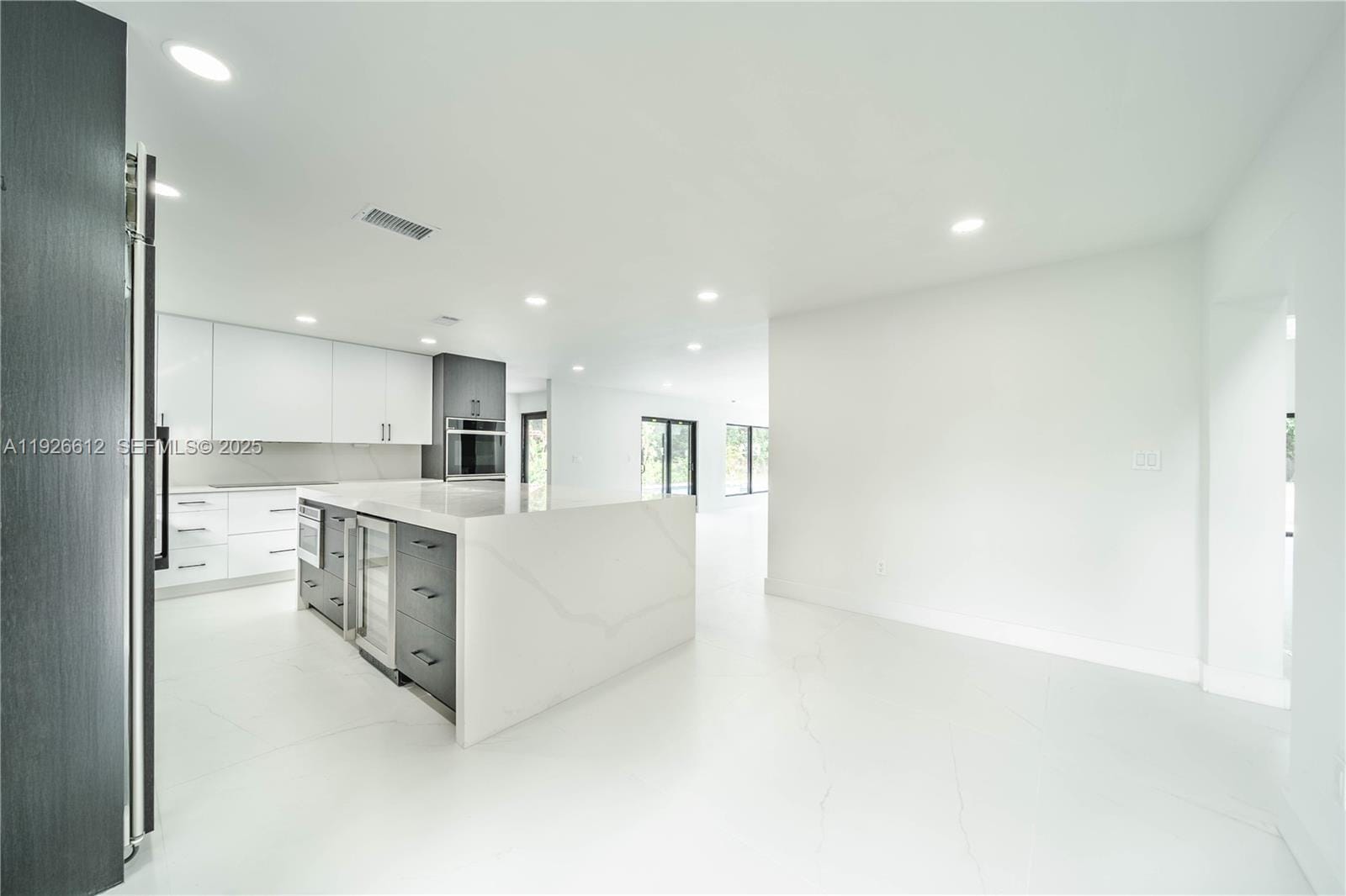 18101 NW 19th Avenue, Miami Gardens, FL 33056 photo 8