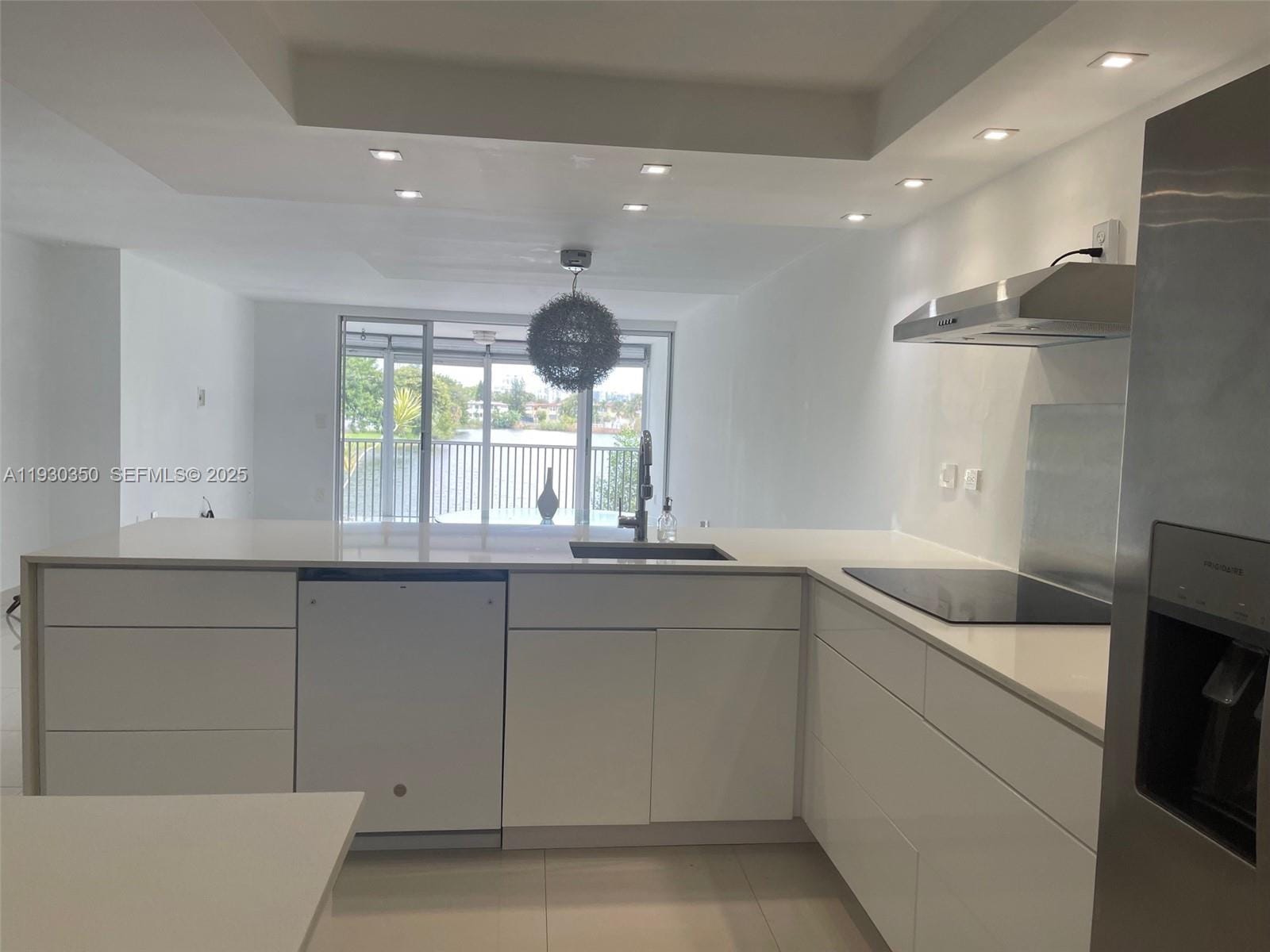 1670 NE 191st Street 213-3, Miami, FL 33179
