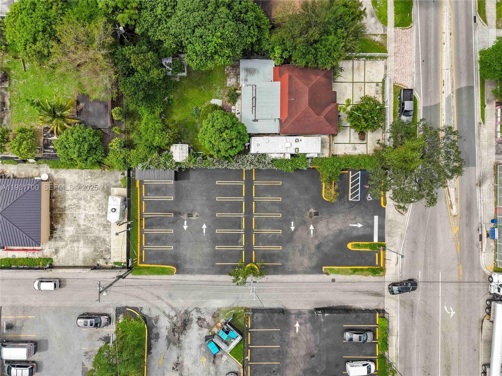 720 NW 125th Street, North Miami, FL 33168 photo 2