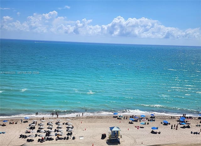 3725 S Ocean Drive 425, Hollywood, FL 33019