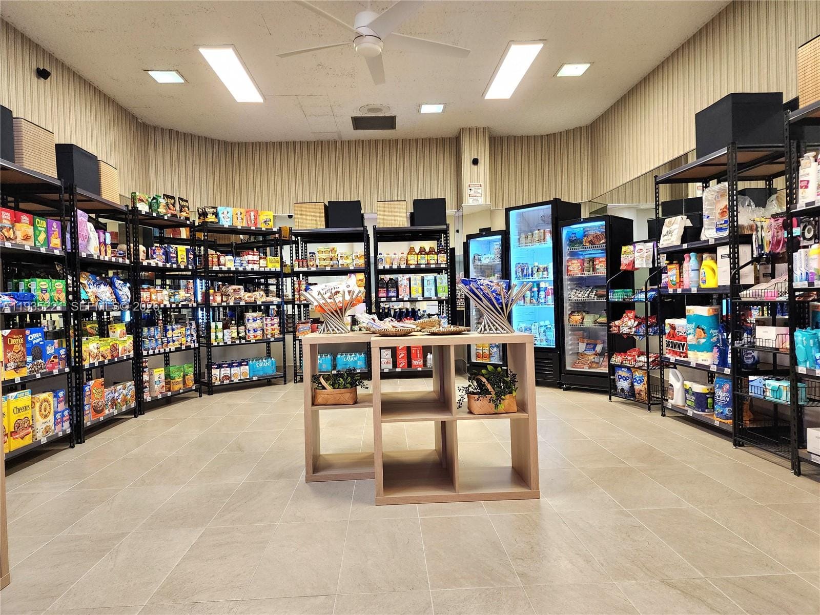3725 S Ocean Drive 425, Hollywood, FL 33019 photo 21