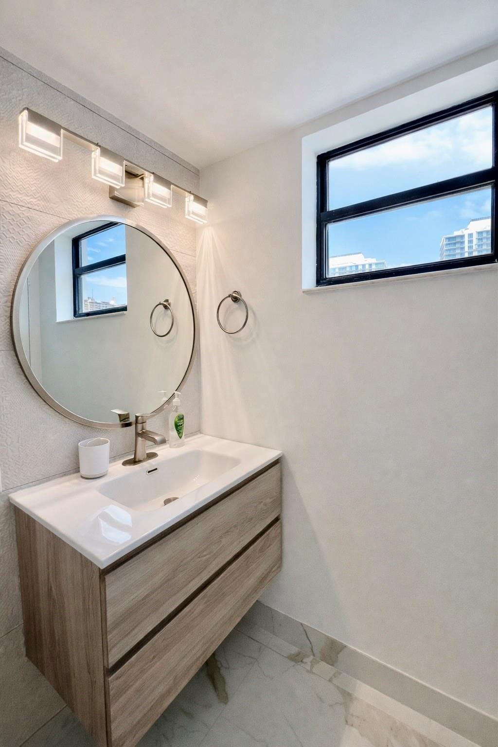 16919 N Bay Road 911, Sunny Isles Beach, FL 33160 photo 24