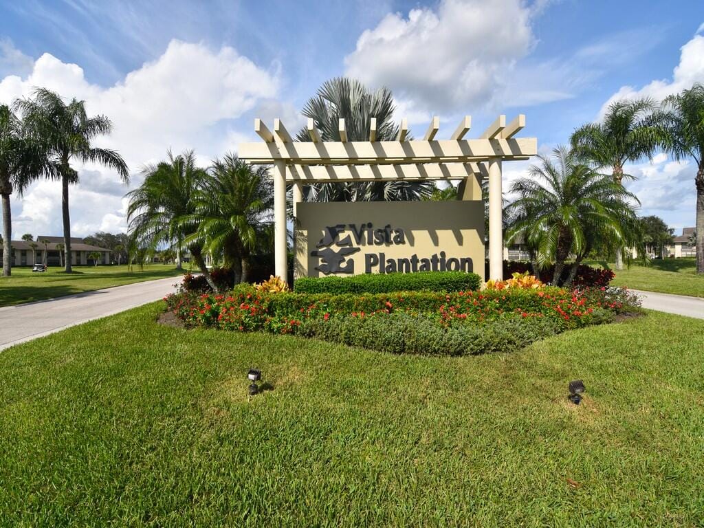 25 Plantation Drive 201, Vero Beach, FL 32966 photo 18