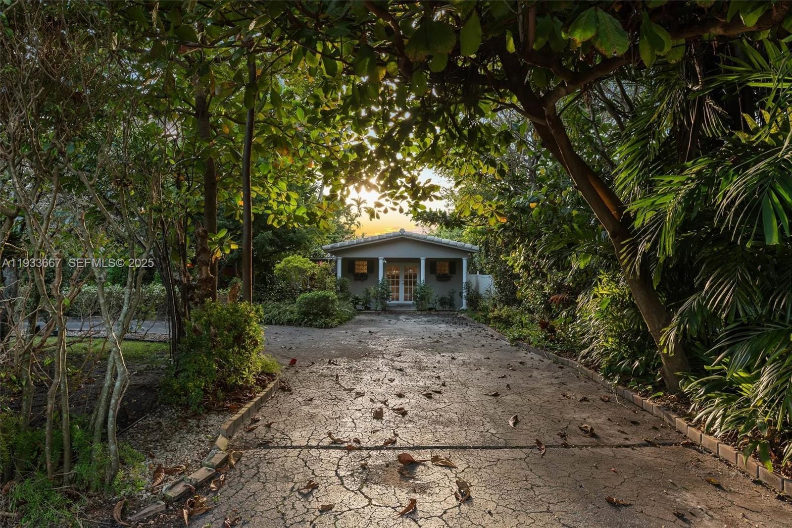 11770 Griffing Boulevard, Biscayne Park, FL 33161 photo 2