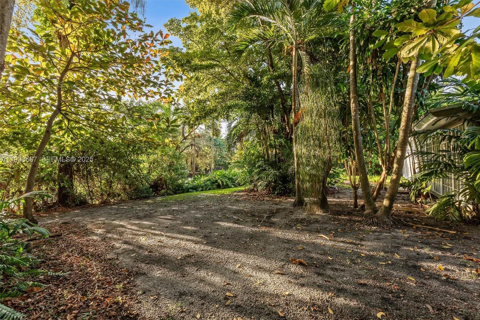 11770 Griffing Boulevard, Biscayne Park, FL 33161 photo 18