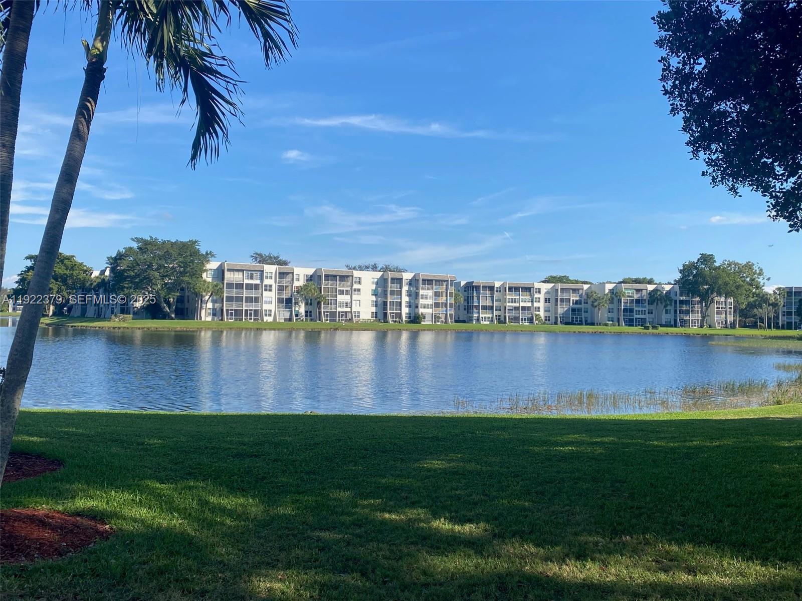 9420 Poinciana Place 214, Davie, FL 33324, Davie