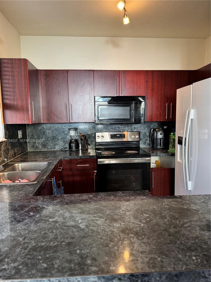 1043 SE 23rd Avenue — photo 11