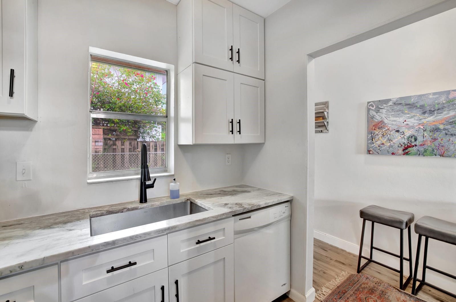 1450 N Riverside Drive 102 — photo 9