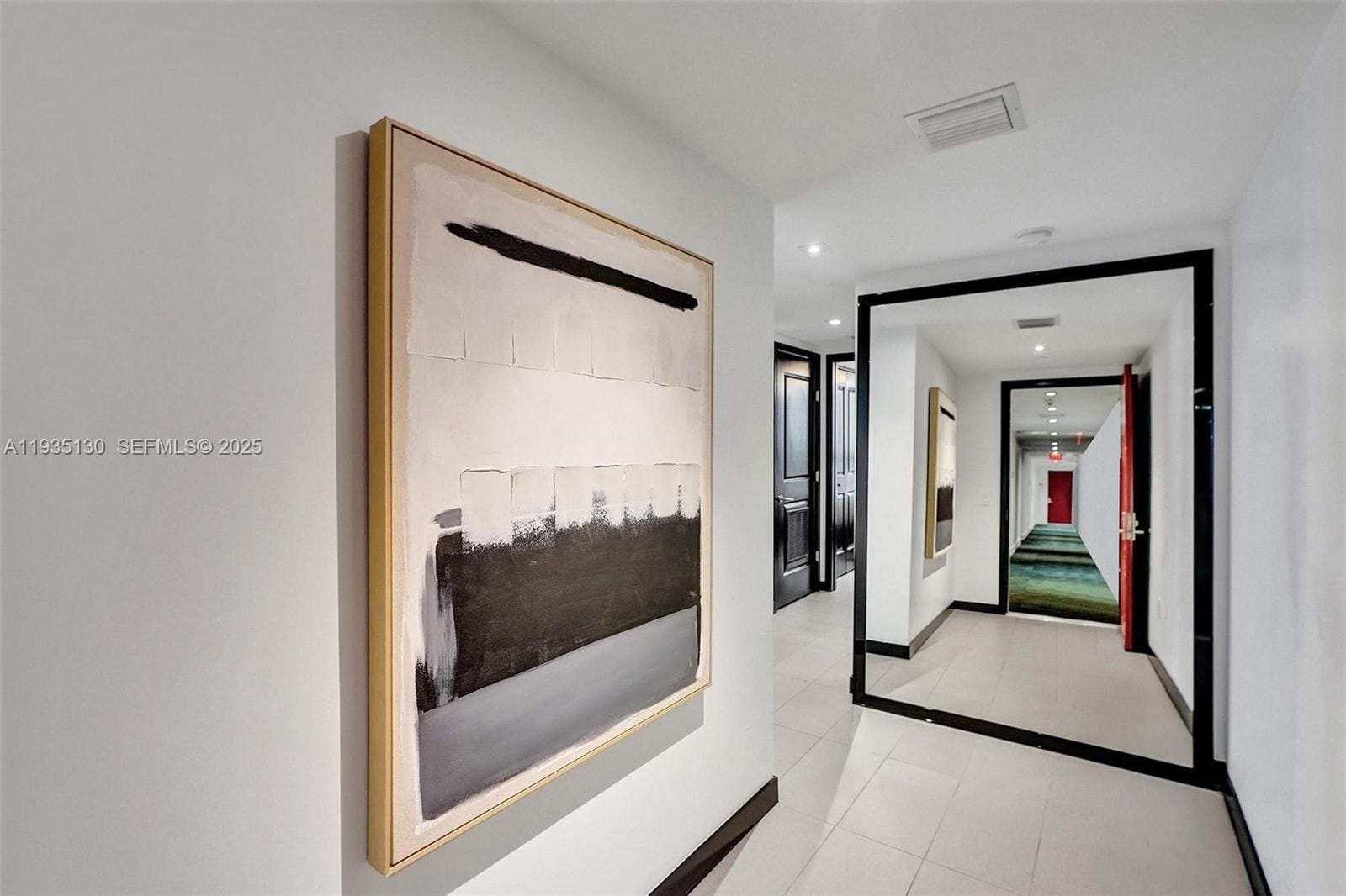 1600 NE 1st Avenue 3420, Miami, FL 33132 photo 2