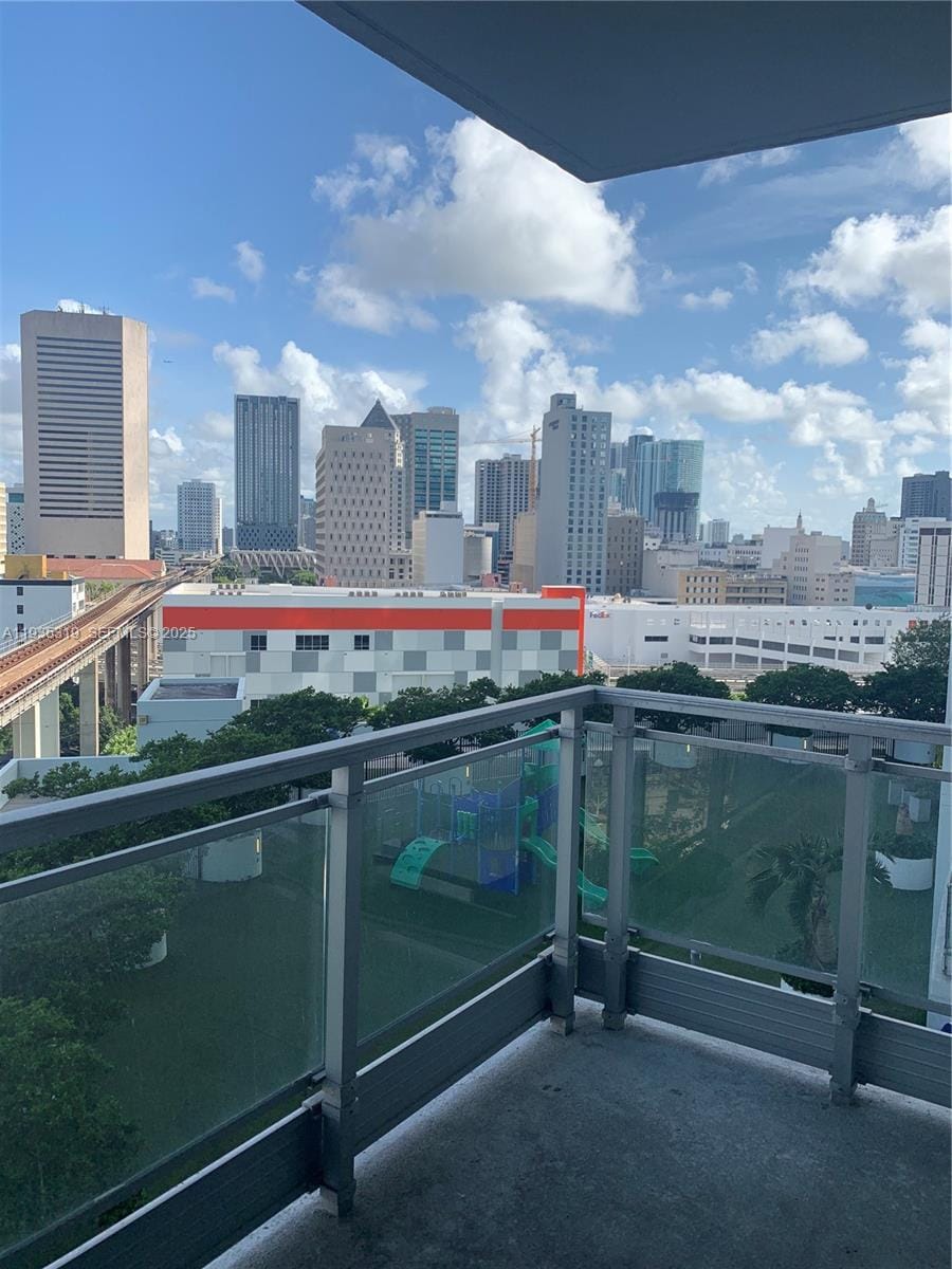 90 SW 3rd Street 1211, Miami, FL 33130