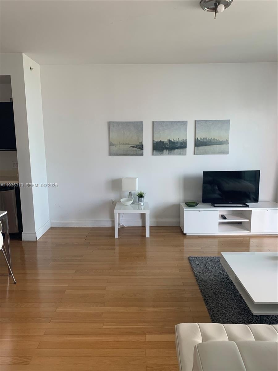 90 SW 3rd Street 1211, Miami, FL 33130 photo 5