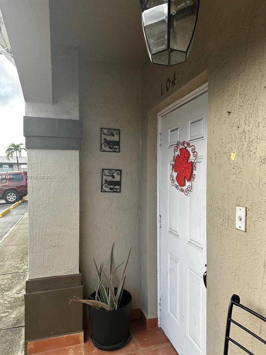 8020 W 28 Court 104, Hialeah, FL 33018