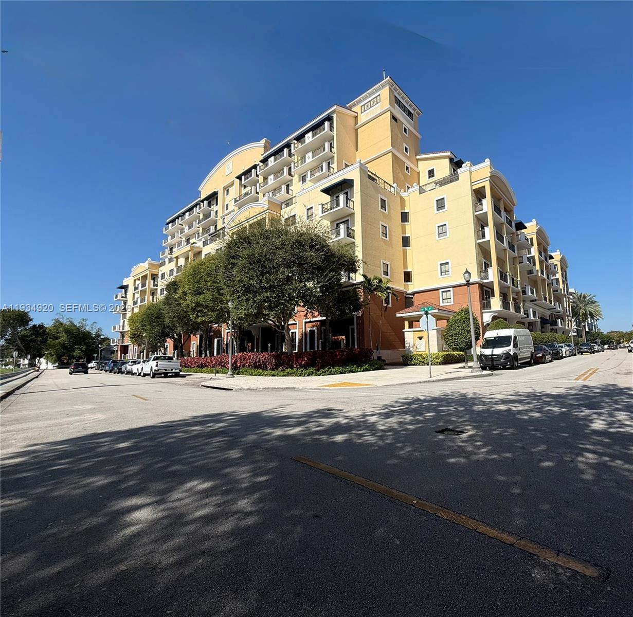 8395 SW 73rd Avenue 417, Miami, FL 33143, Miami