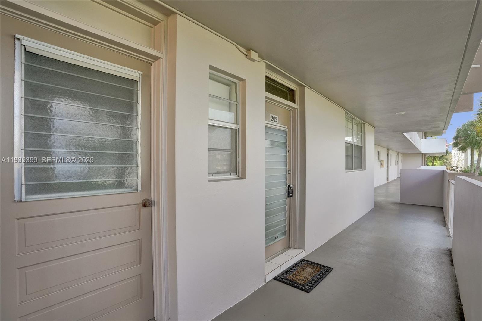 2800 NW 47th Terrace 202A, Lauderdale Lakes, FL 33313