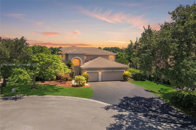 10922 NW 49th Drive, sold in Kensington Glen, Coral Springs, FL