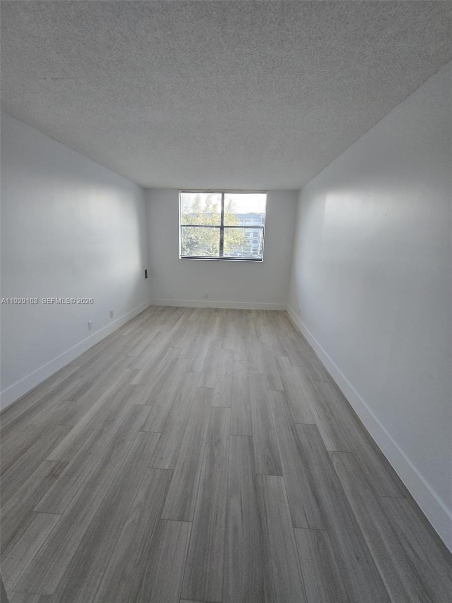 2501 Riverside Drive 207-A — photo 8